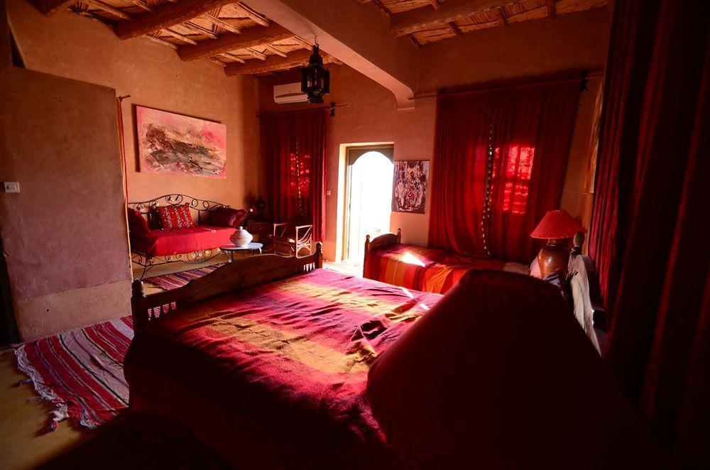 Kasbah Du Peintre Bed and Breakfast Ait Benhaddou Exteriör bild