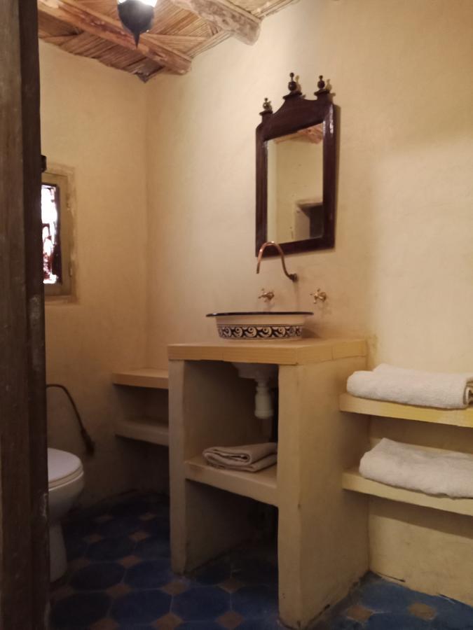 Kasbah Du Peintre Bed and Breakfast Ait Benhaddou Exteriör bild
